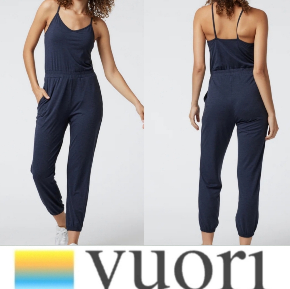Vuori Women's Lux Jumpsuit Jogger Performance Wear Casual Pockets Shelf Bra